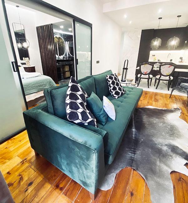 Apartamento De Diseno En Malasana Junto A Gran Via Madryt Zewnętrze zdjęcie